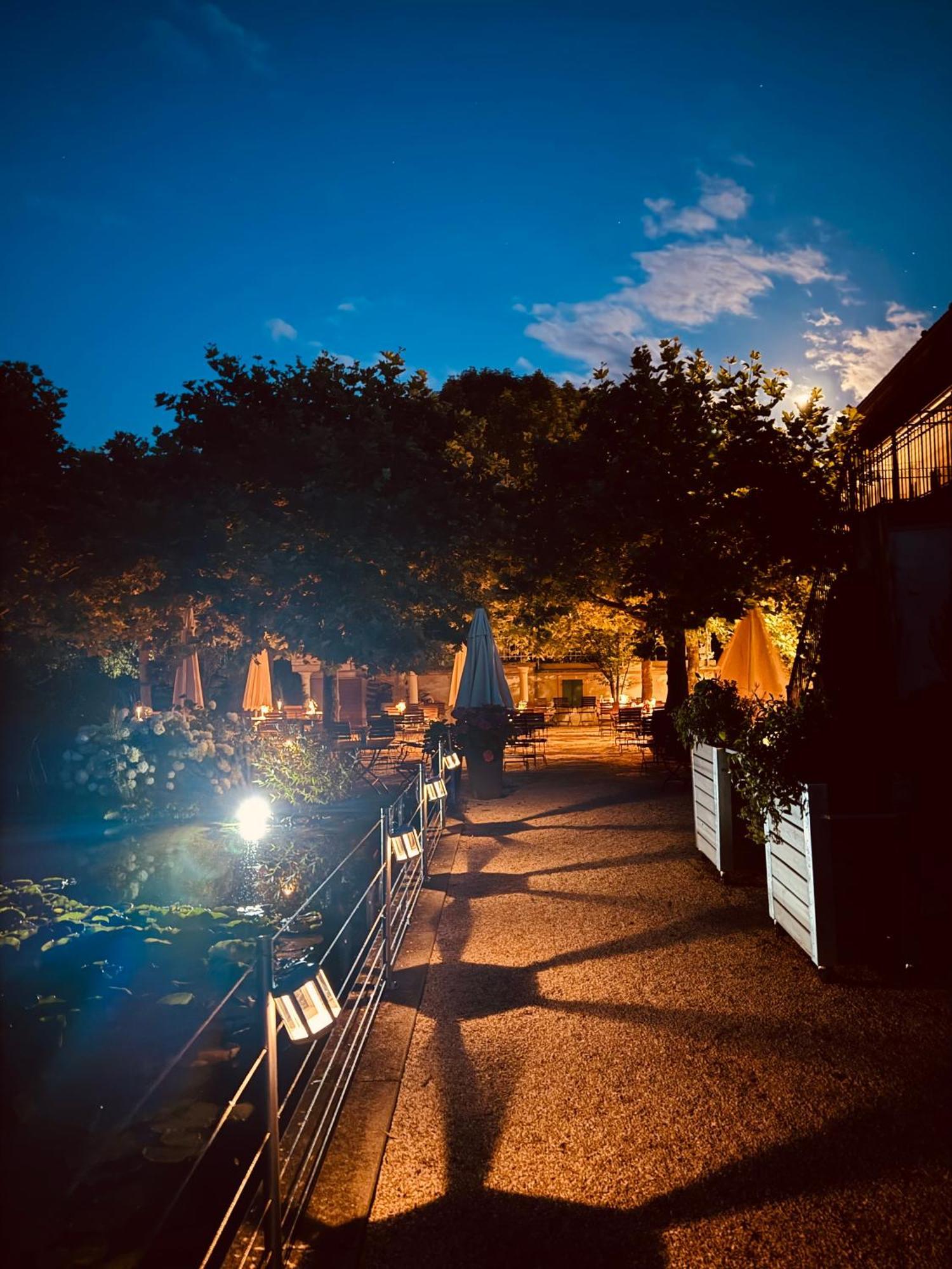Romantik Hotel De L'Ours Sugiez Kültér fotó